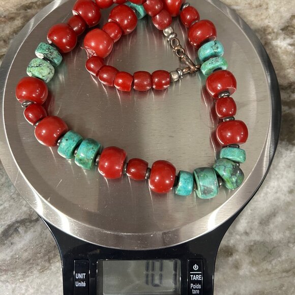 Vintage Turquouise and Red Bead Necklace - Picture 2 of 5